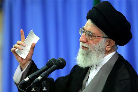 بزرگداشت شهدا و رزمندگان بزرگداشت رادمردی و ایمان صادقانه است